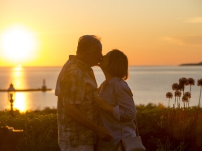 Petoskey sunset two people kissing