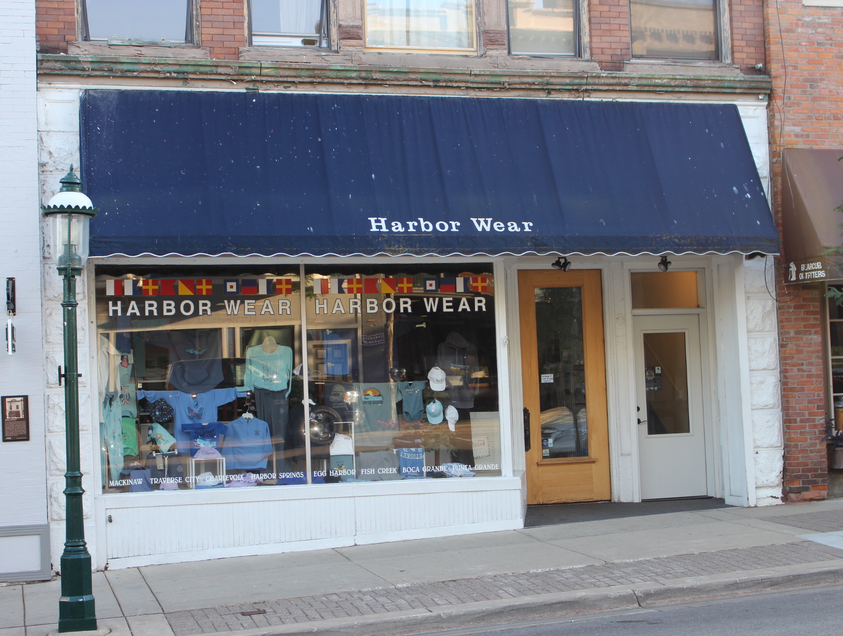 harbor-wear-downtown-petoskey