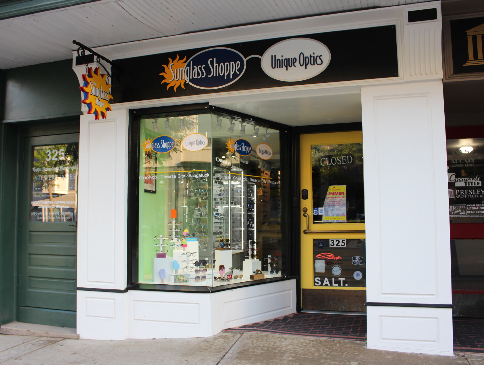 sunglass-shoppe-downtown-petoskey