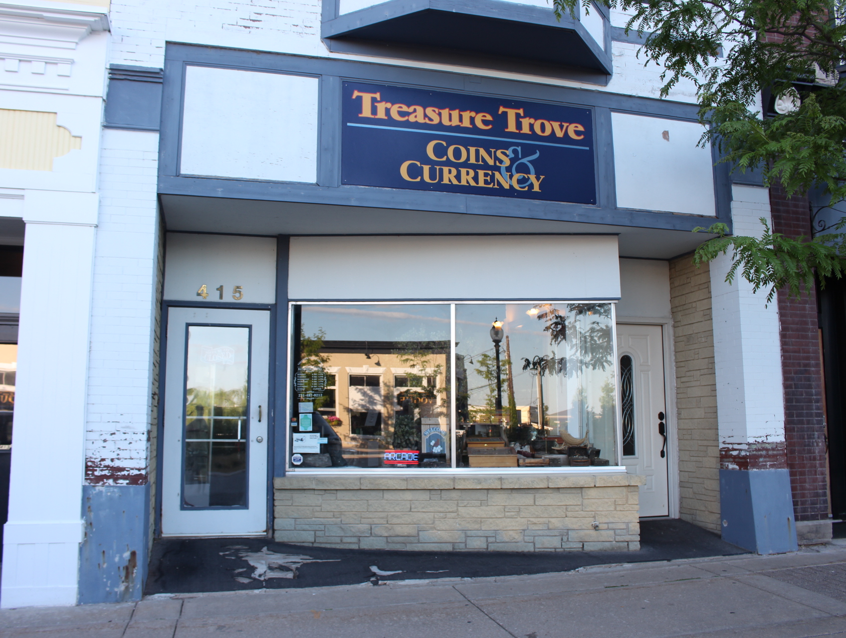 treasure-trove-coins-downtown-petoskey