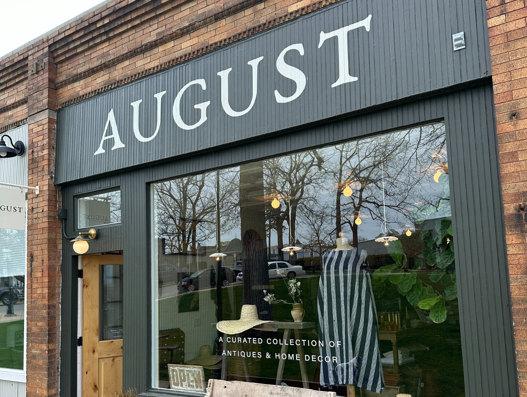 august-downtown-petoskey